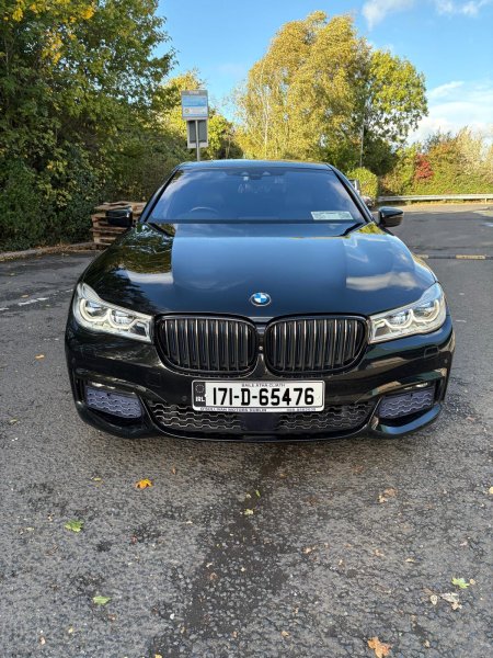2017 BMW 7-Series - photo 2
