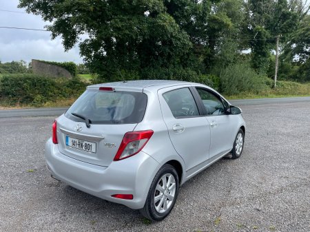 2014 Toyota Yaris - photo 9