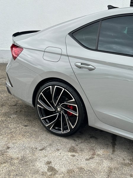 2021 Skoda Octavia - photo 6