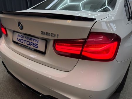 2018 BMW 3-Series - photo 18