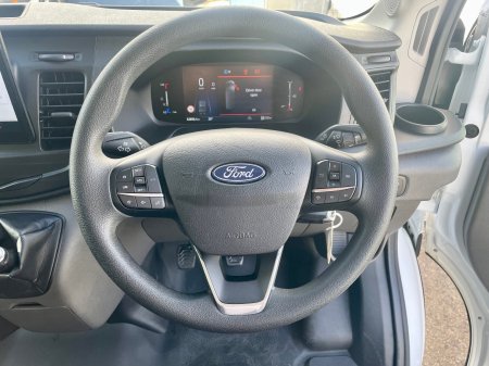 2025 Ford Transit - photo 8