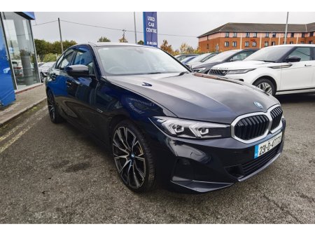 2023 BMW 3-Series - photo 4