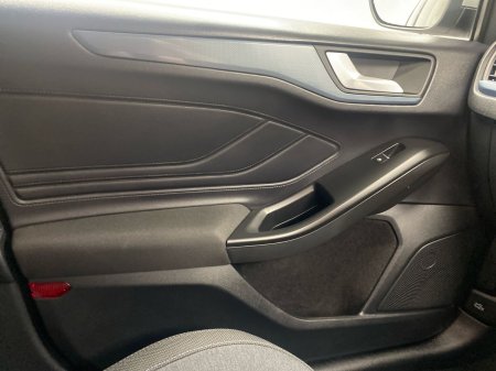 2023 Ford Focus - photo 11