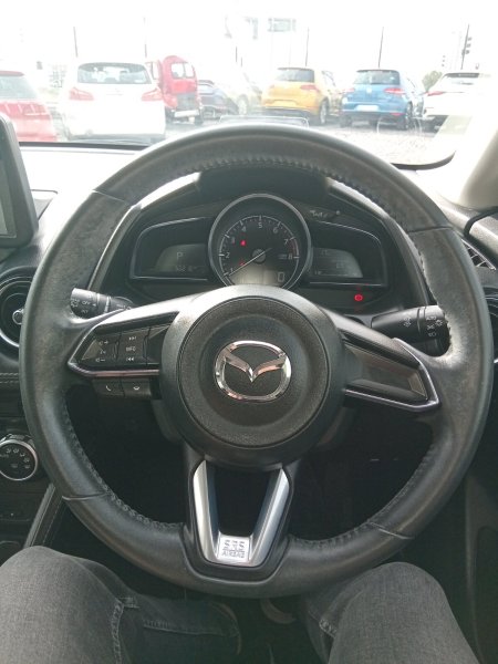 2017 Mazda Demio - photo 13