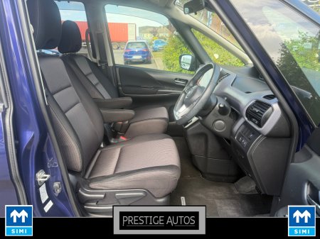 2019 Nissan Serena - photo 8