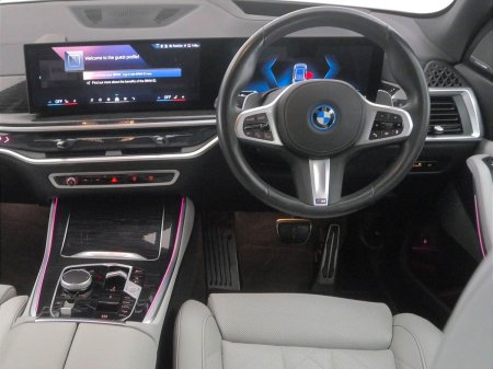 2025 BMW X5 - photo 5