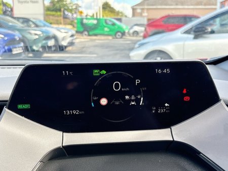 2025 Toyota Prius - photo 12