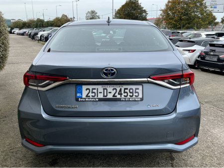 2025 Toyota Corolla - photo 7
