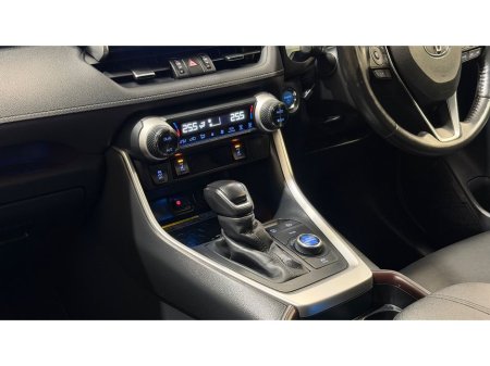 2019 Toyota RAV4 - photo 13