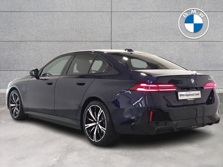 2026 BMW 5-Series - photo 2