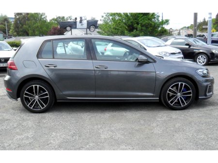 2018 Volkswagen Golf - photo 4