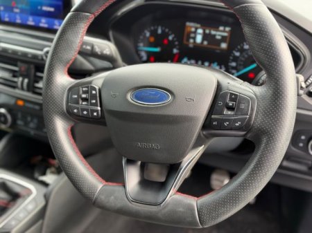 2020 Ford Focus - photo 8
