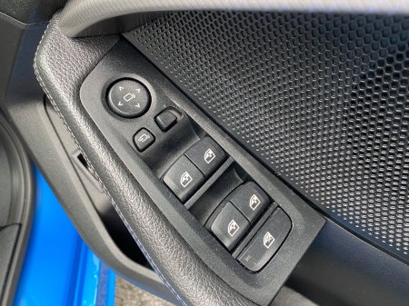 2023 BMW 1-Series - photo 25