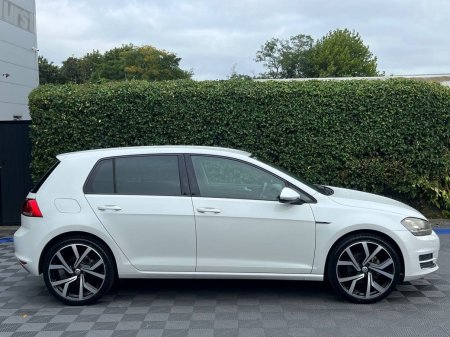 2015 Volkswagen Golf - photo 2
