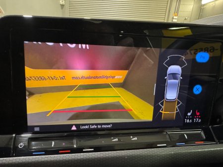 2022 Volkswagen Golf - photo 17