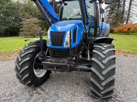 2014 New Holland T6.175 - photo 3
