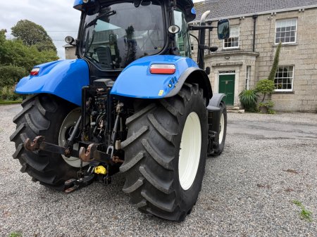 2015 New Holland T7.185 - photo 8