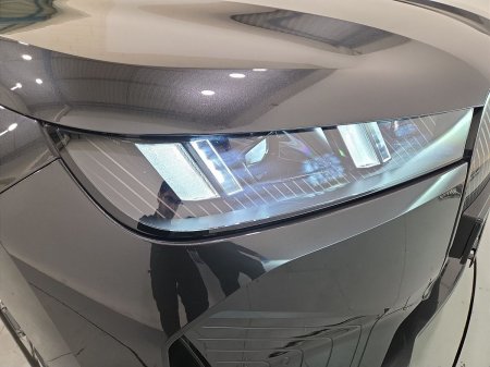 2025 BMW iX - photo 21