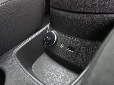2016 Ford Fiesta - photo 14