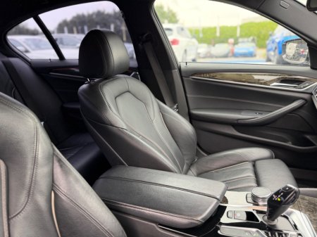 2018 BMW 5-Series - photo 17