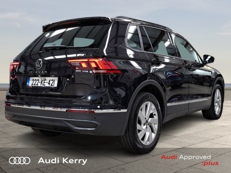 2022 Volkswagen Tiguan - photo 7