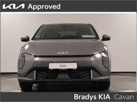 2026 Kia EV4 - photo 2