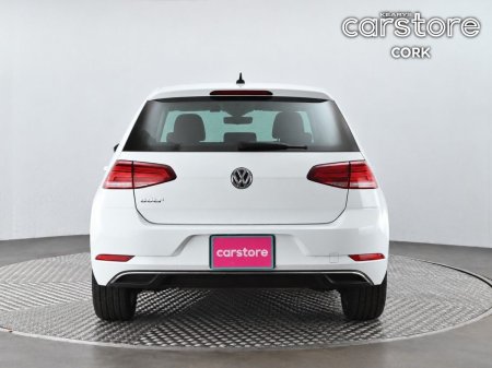 2019 Volkswagen Golf - photo 4