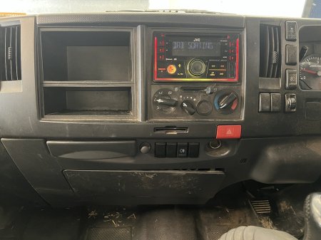 2023 Isuzu NPR - photo 5