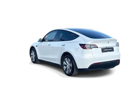 2024 Tesla Model Y - photo 9