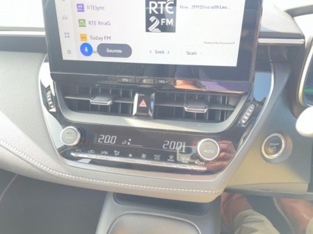 2024 Toyota Corolla - photo 15