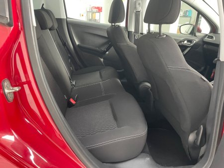 2016 Peugeot 208 - photo 11