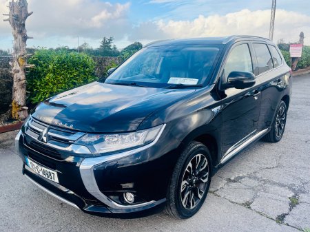 2017 Mitsubishi Outlander PHEV 2.0L MIVEC 4WD 5-Seater Instyle