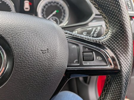2018 Skoda Superb - photo 9