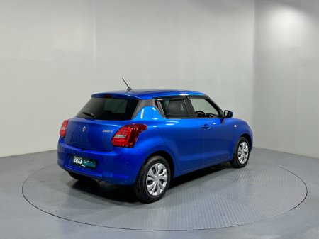 2023 Suzuki Swift - photo 7