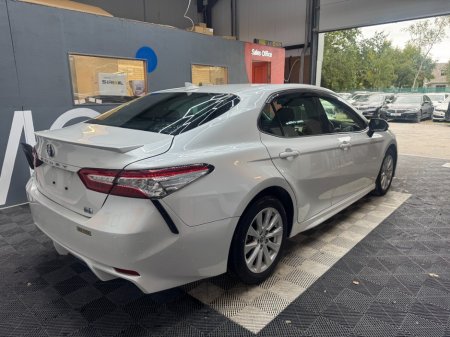 2021 Toyota Camry - photo 3