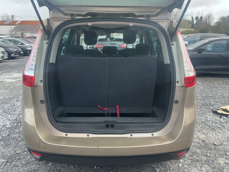 2016 Renault Grand Scenic - photo 10
