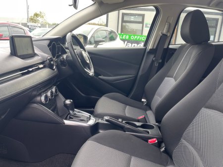 2018 Mazda Demio - photo 9