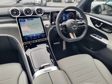 2027 Mercedes-Benz GLC - photo 10