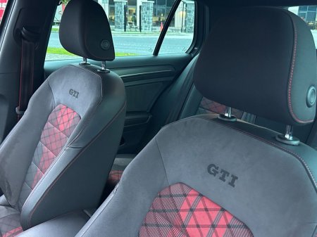 2019 Volkswagen Golf - photo 23