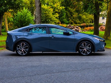 2023 Toyota Prius - photo 4