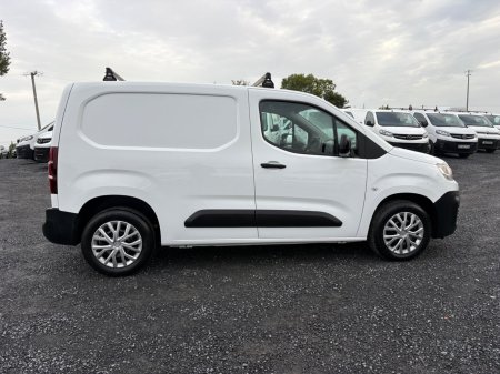 2022 Citroen Berlingo - photo 5
