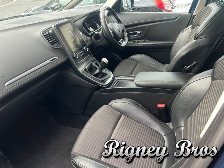2021 Renault Grand Scenic - photo 13