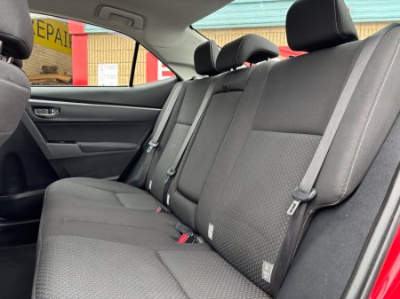 2016 Toyota Corolla - photo 10