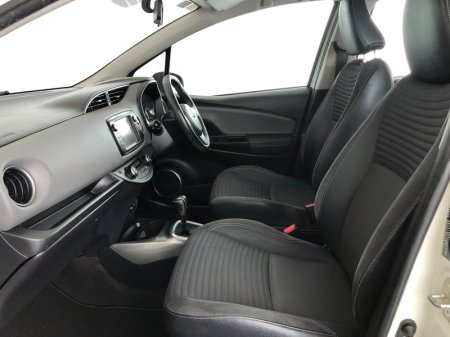 2015 Toyota Yaris - photo 6