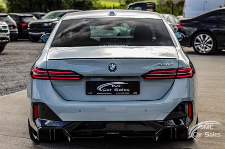 2024 BMW 5-Series - photo 12