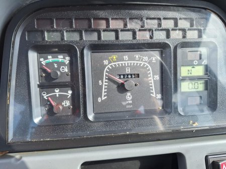 2000 New Holland TS100 - photo 12