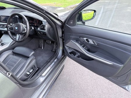 2020 BMW 3-Series - photo 14