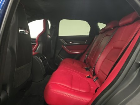 2021 Jaguar F-Pace - photo 4