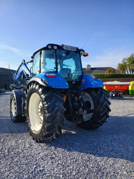 2016 New Holland T5105 - photo 8