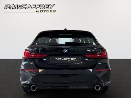 2021 BMW 1-Series - photo 6